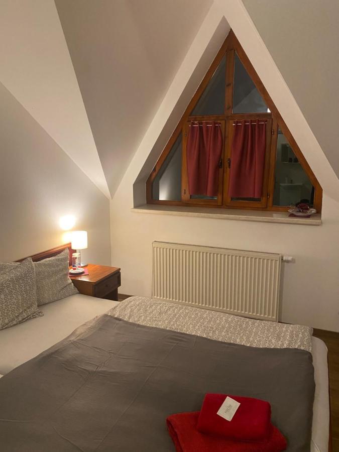 Hôtel Restaurace U Vlkové à Kamenice Extérieur photo