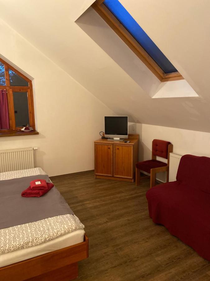 Hôtel Restaurace U Vlkové à Kamenice Extérieur photo